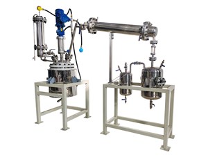 50L防爆不銹鋼減壓蒸餾反應(yīng)釜已完工發(fā)往清遠